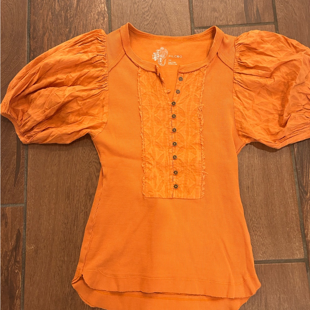 Pilcro Anthropologie size XXS orange bubble sleeve top
